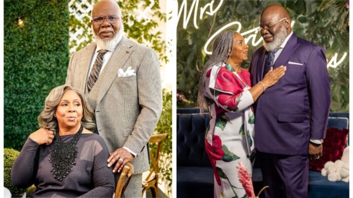 TD Jakes hugging his wife