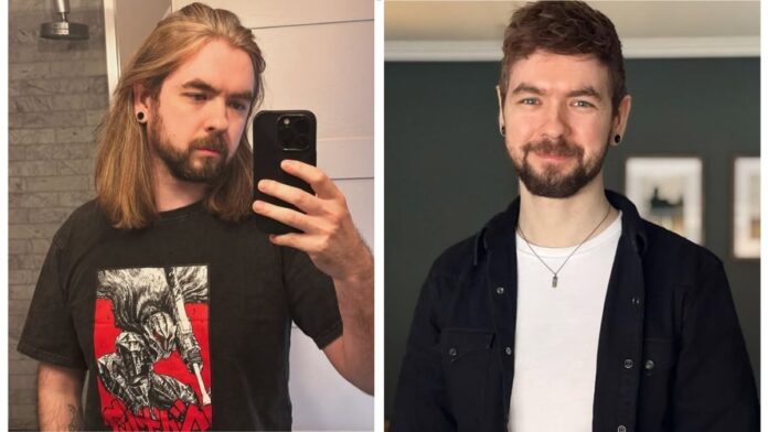 JackSepticEye in a mirror selfie