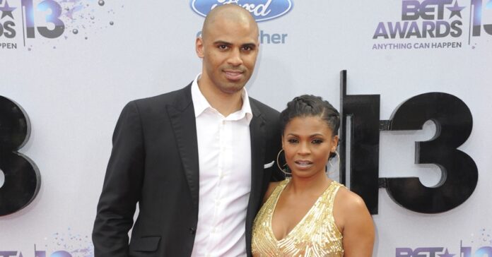Nia Long Parents
