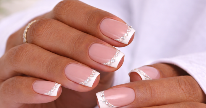 nude nail French Tip Nail Ideas